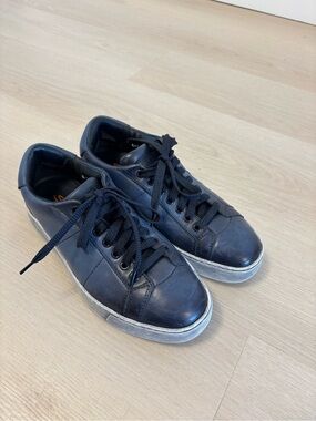 Men's Santoni luxury sneaker